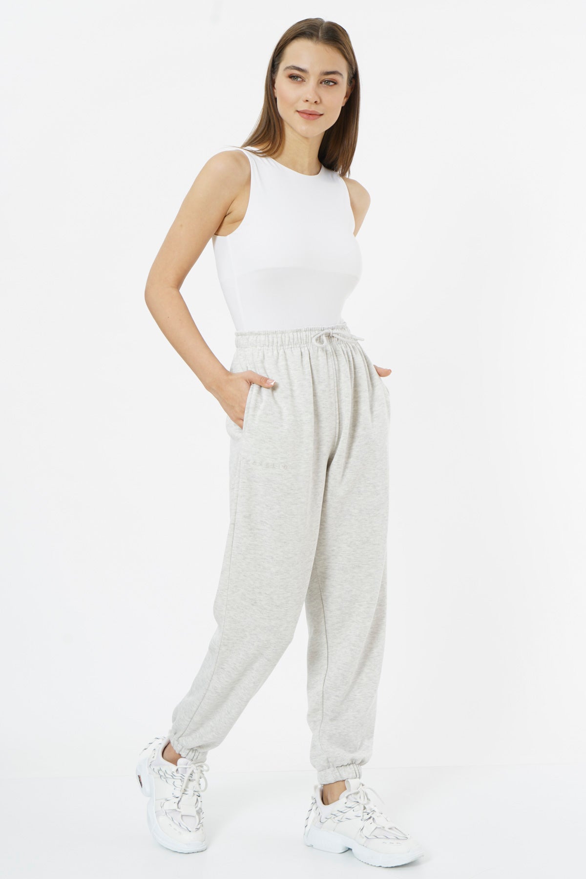 Pantalones de Chándal Oversize para Mujeres / Leche de coco