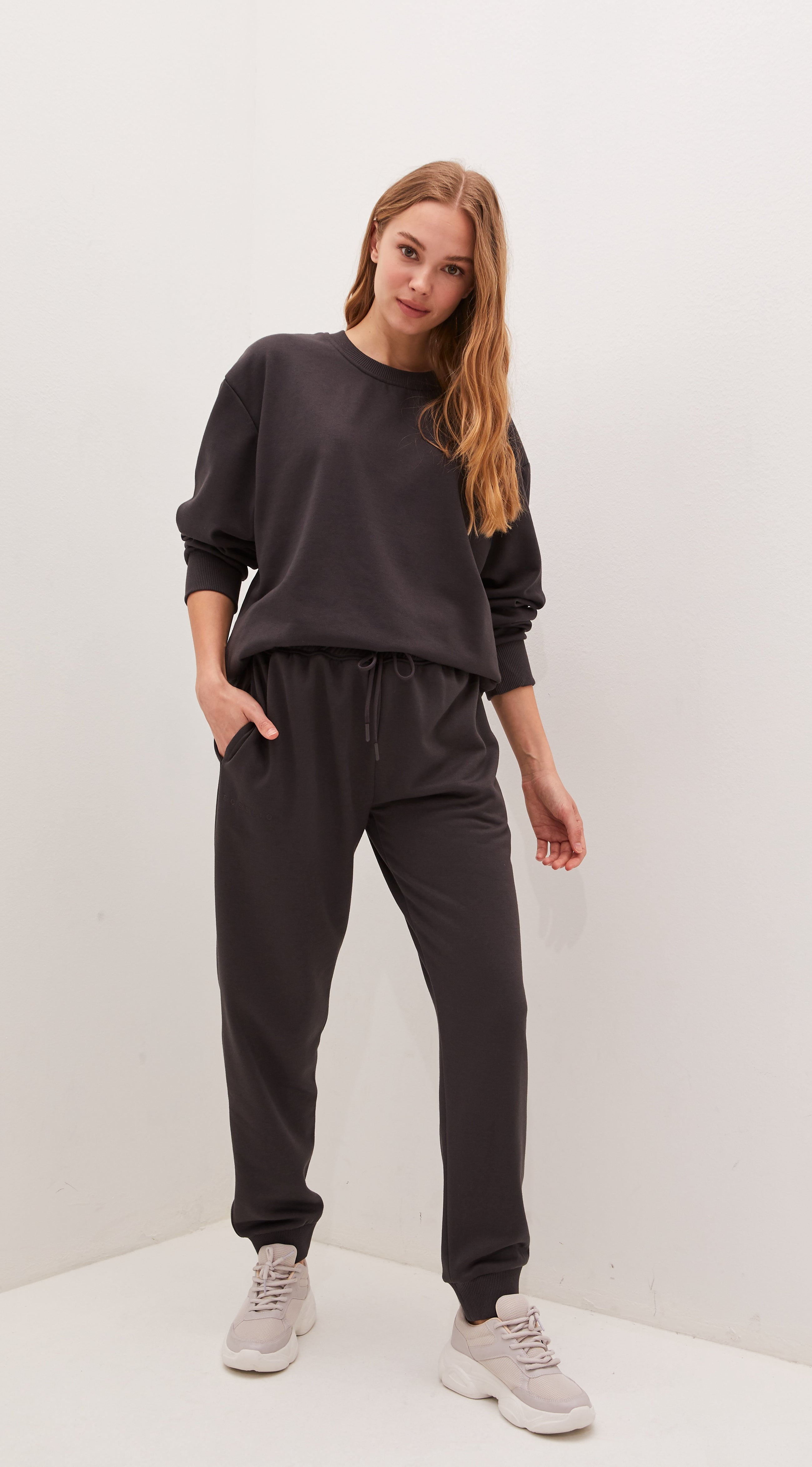 Oversized Sweatpants for Women / Anthracite