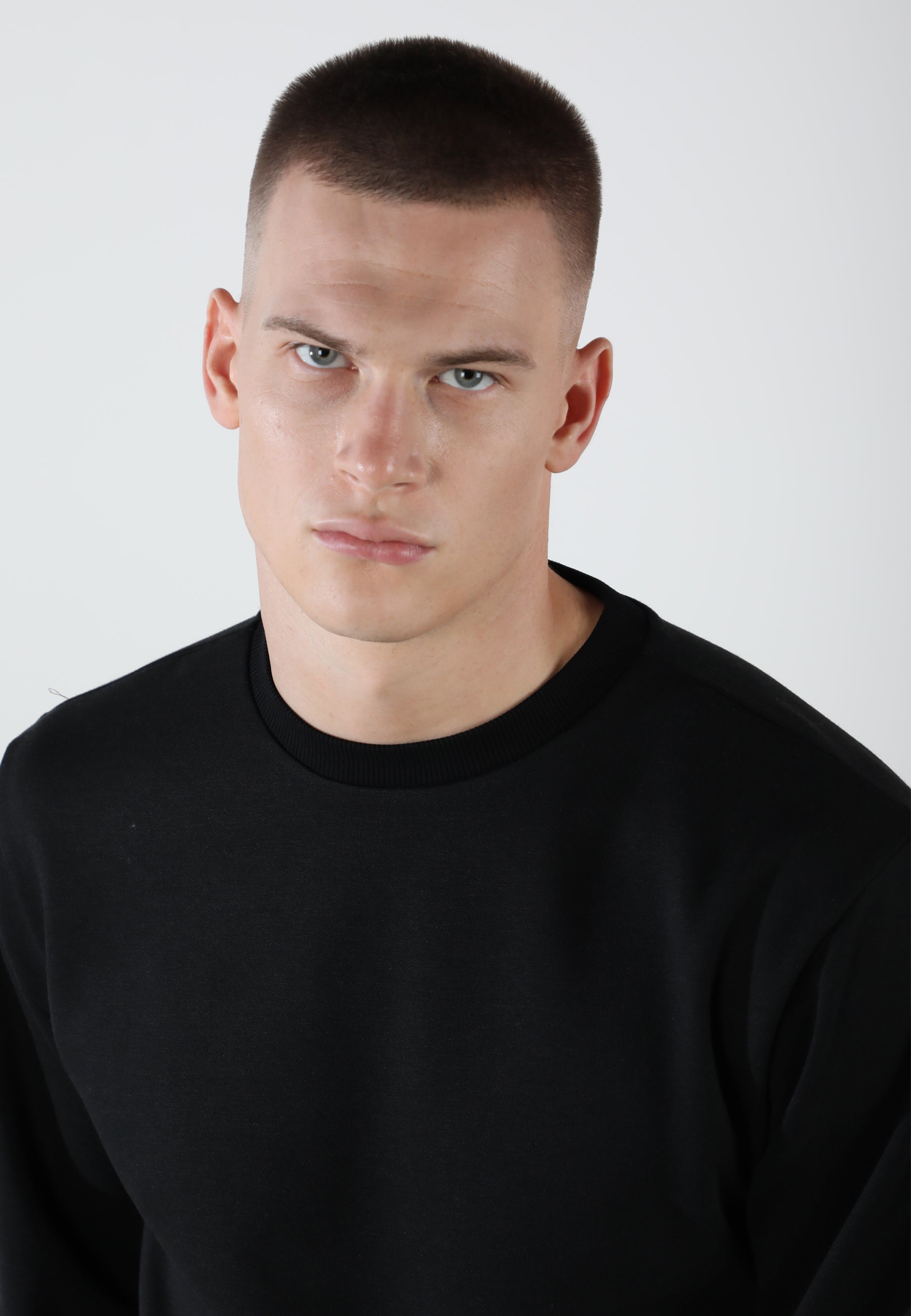 Oversized Crewneck Sweatshirt / Inky Black