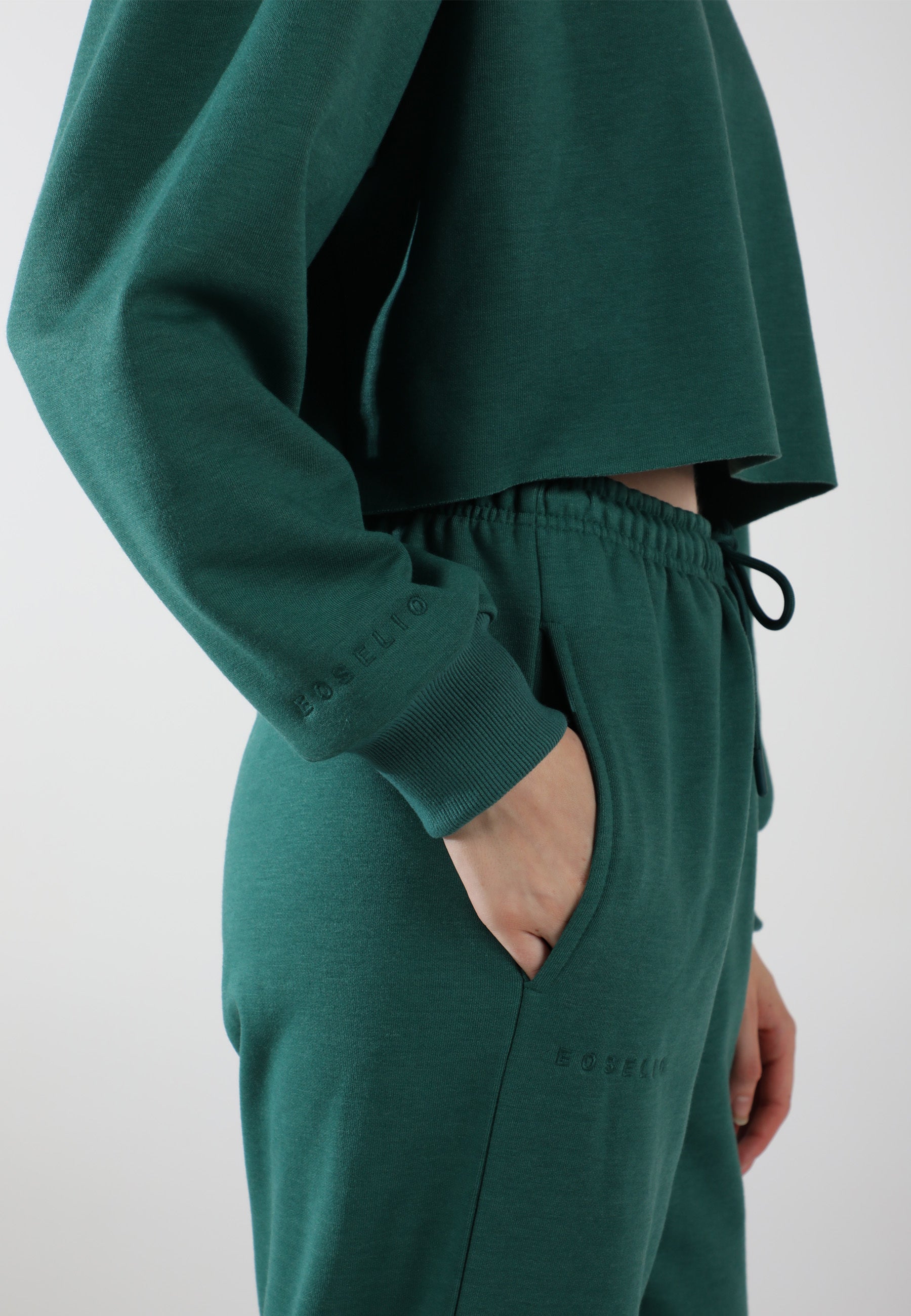 Cropped Crewneck Sweatshirt / Evergreen