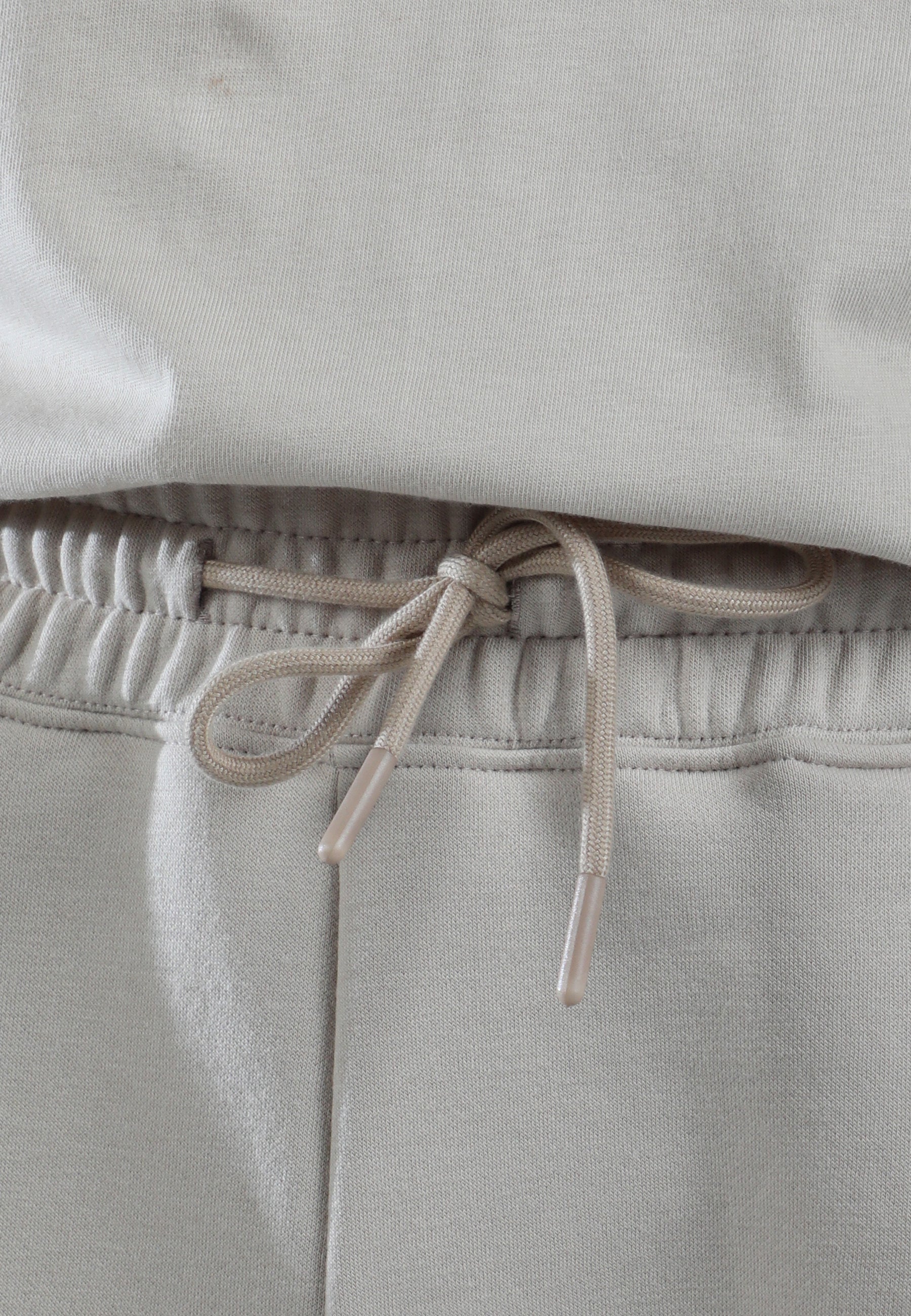 Oversized Sweatpants for Men / Creamy Beige