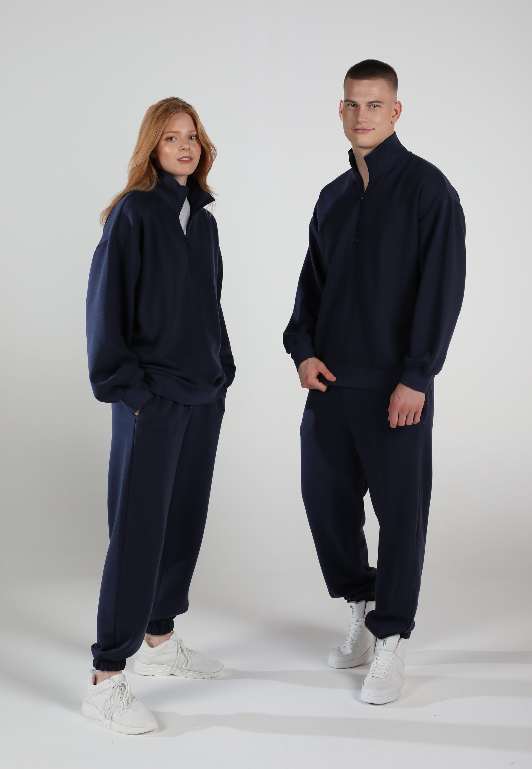 Half-Zip Pullover Sweatshirt / Midnight Navy