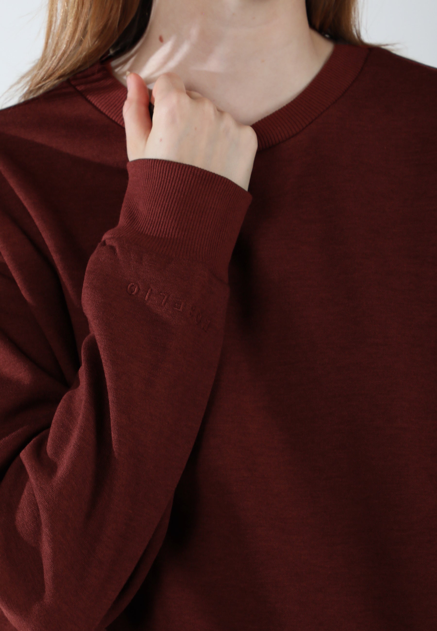 Oversized Crewneck Sweatshirt / Burgundy