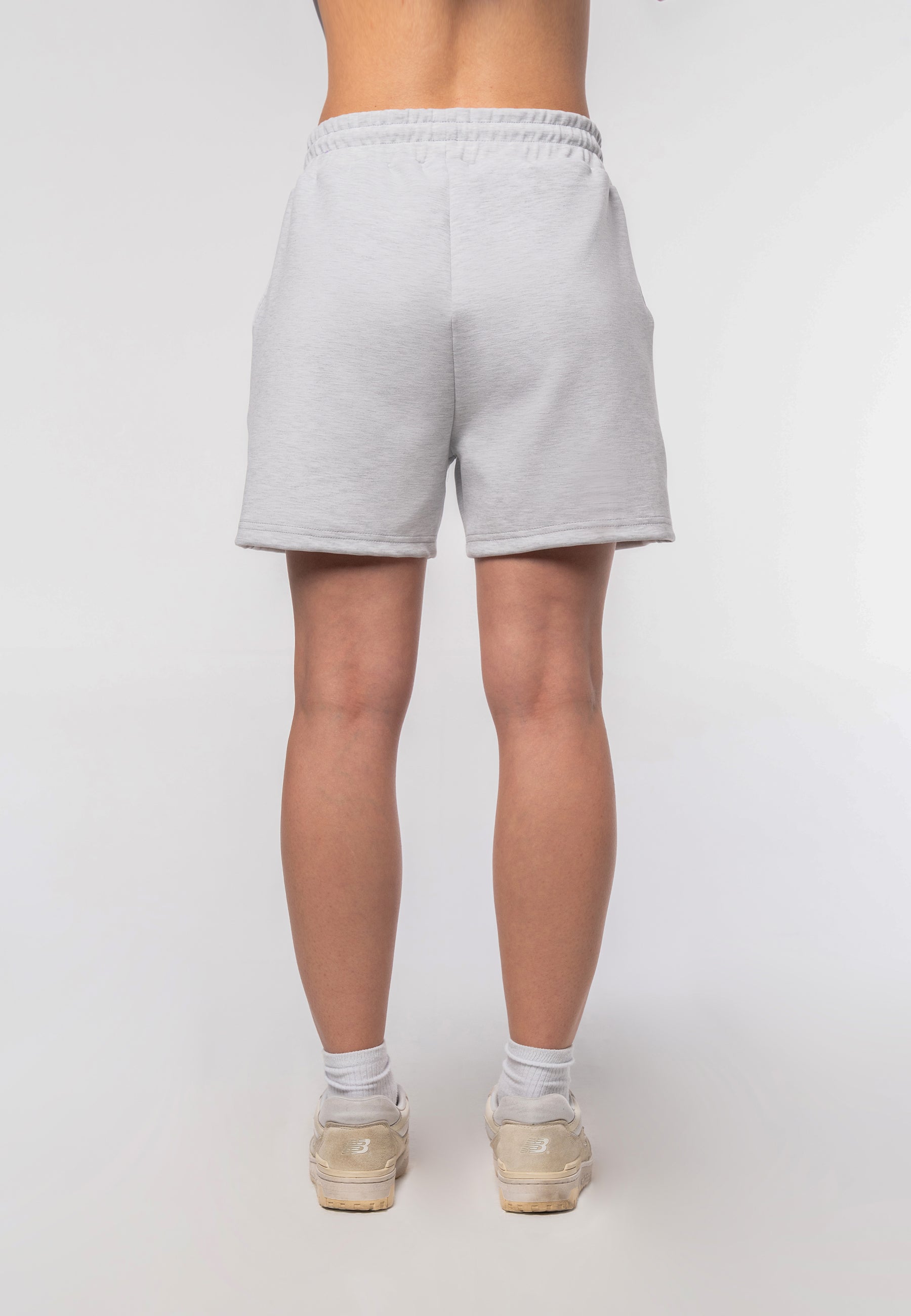 The City Sudadera corta con cuello redondo y corte relajado - Beige