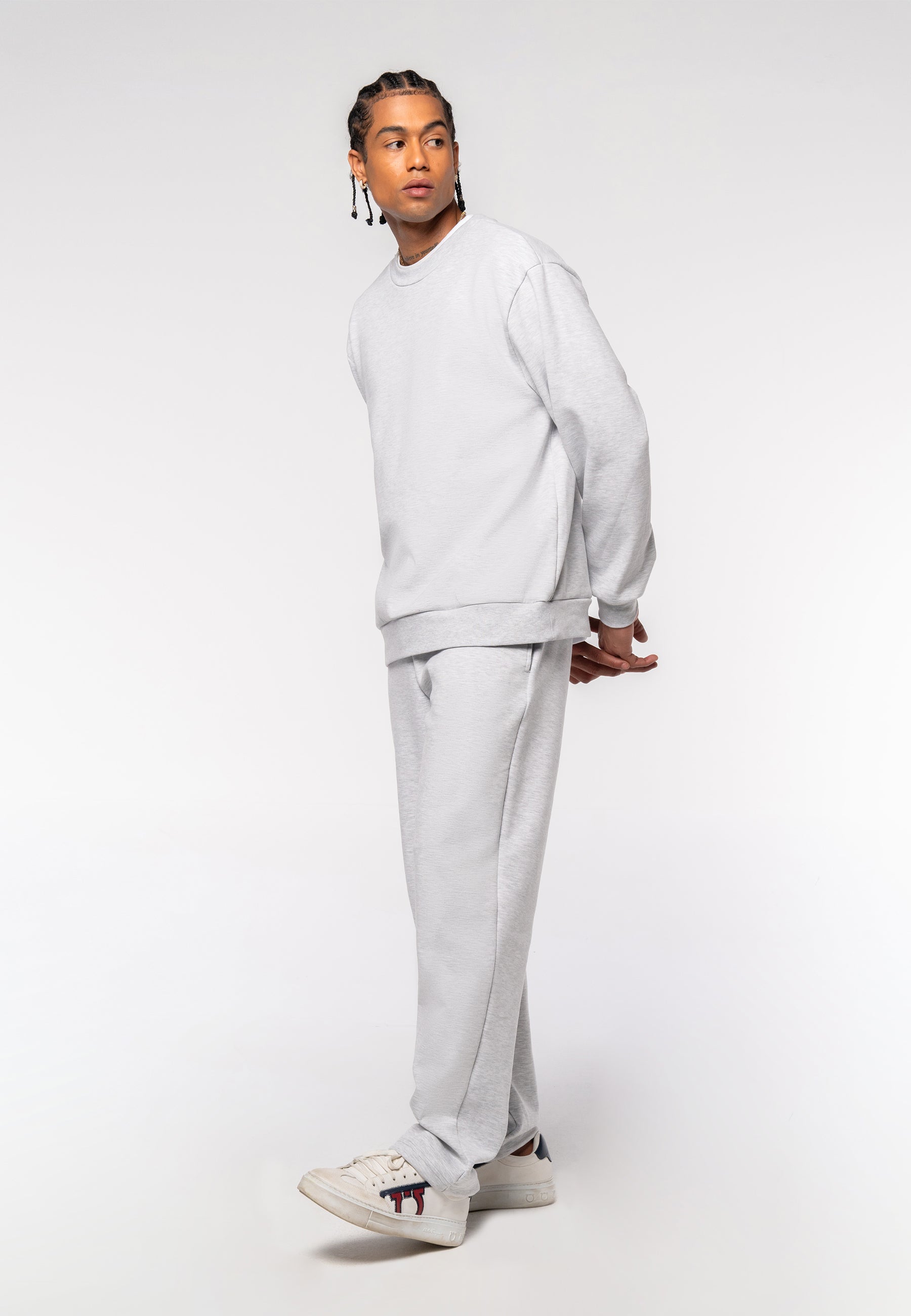 Crewneck Sweatshirt / Gray