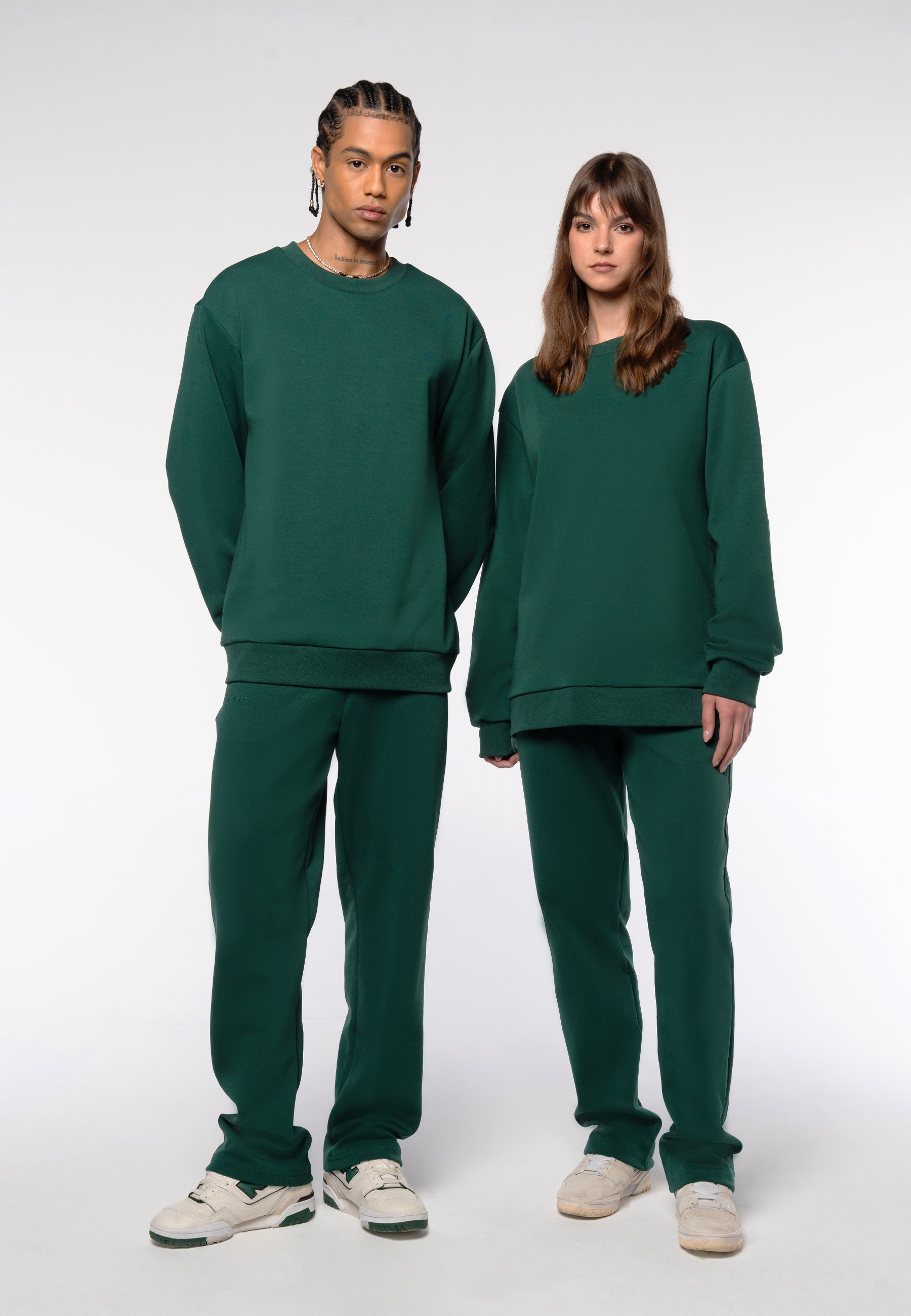 The City Sudadera holgada con cuello redondo - Verde oscuro