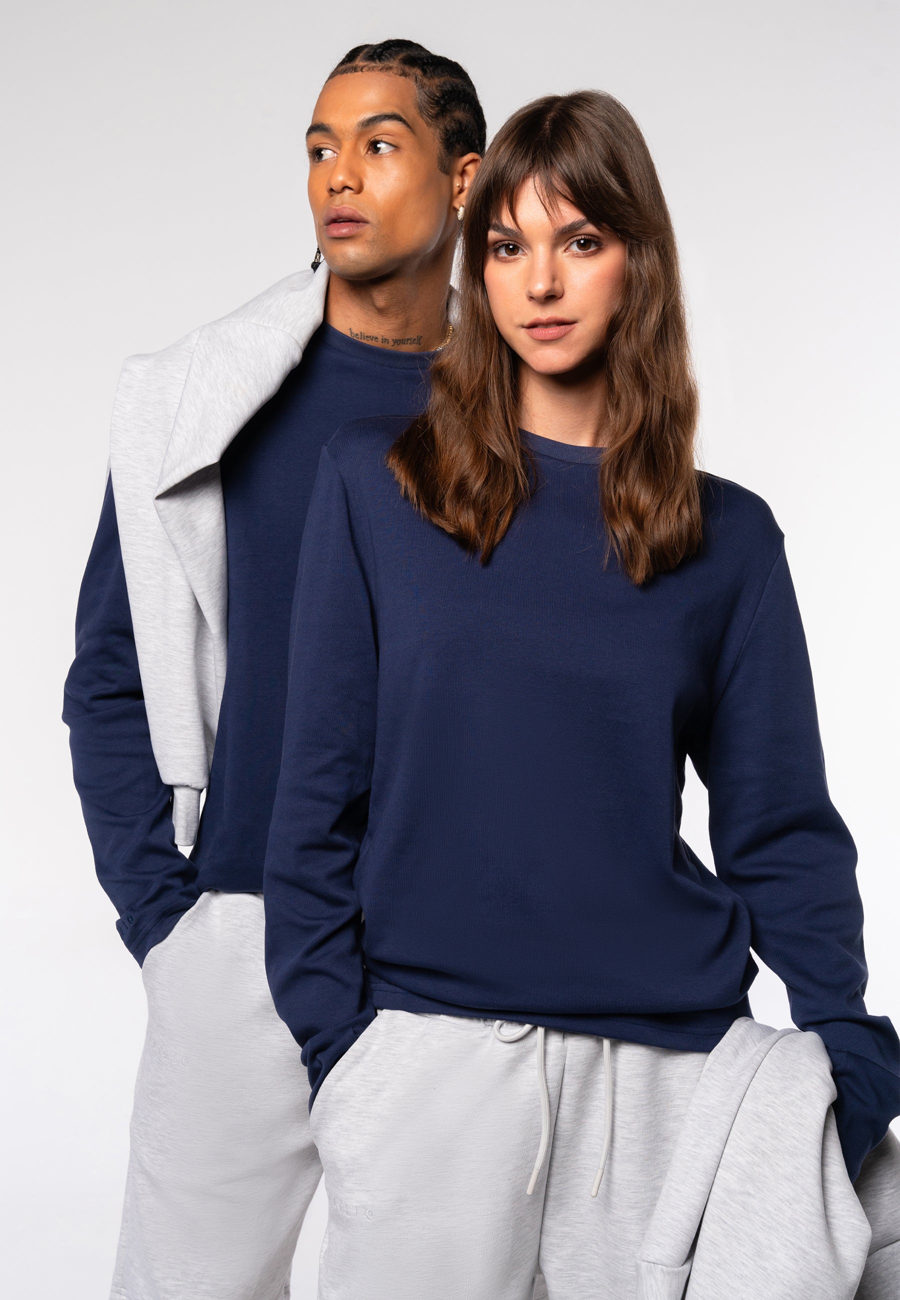 Sudadera con capucha extragrande Elevate - Gris aireado