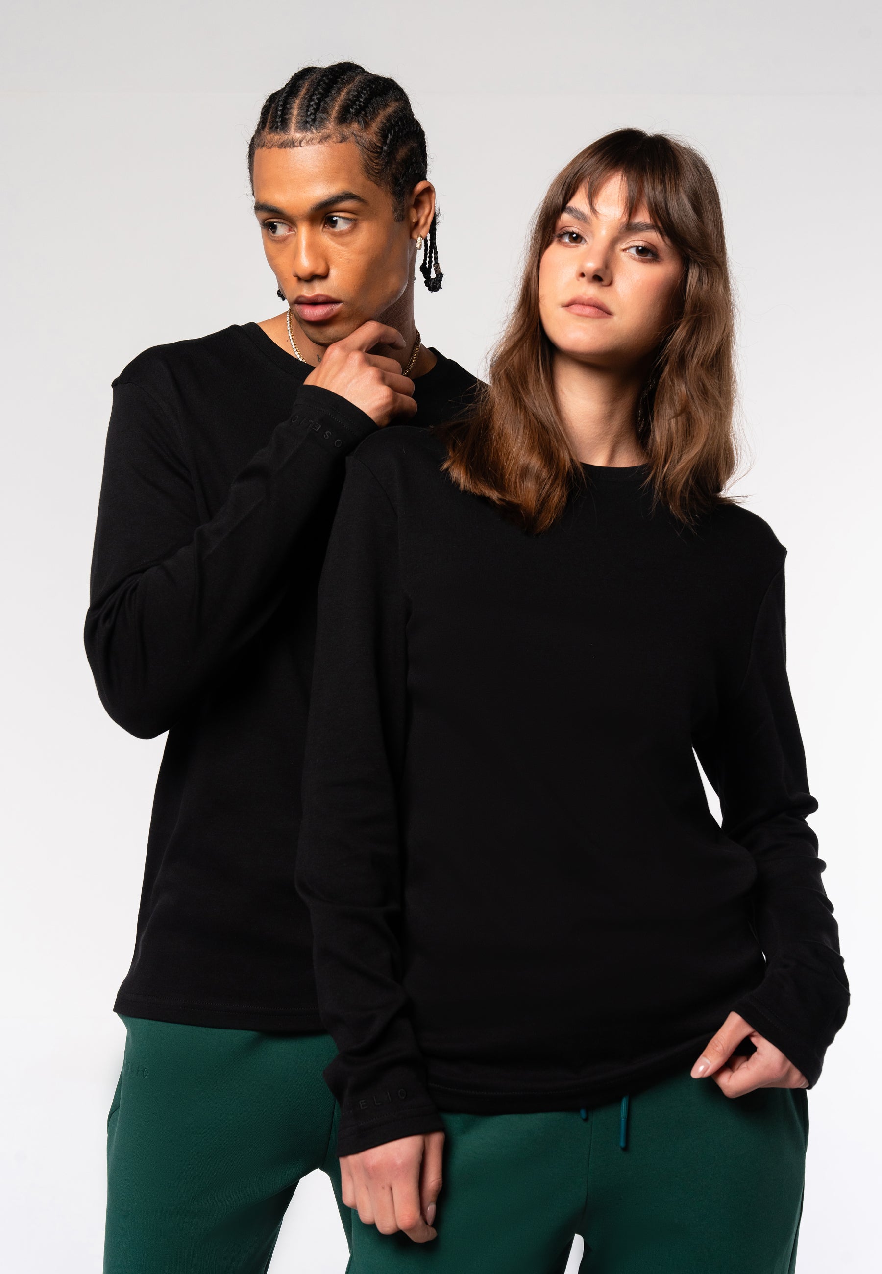 Long Sleeve T-Shirt / Black