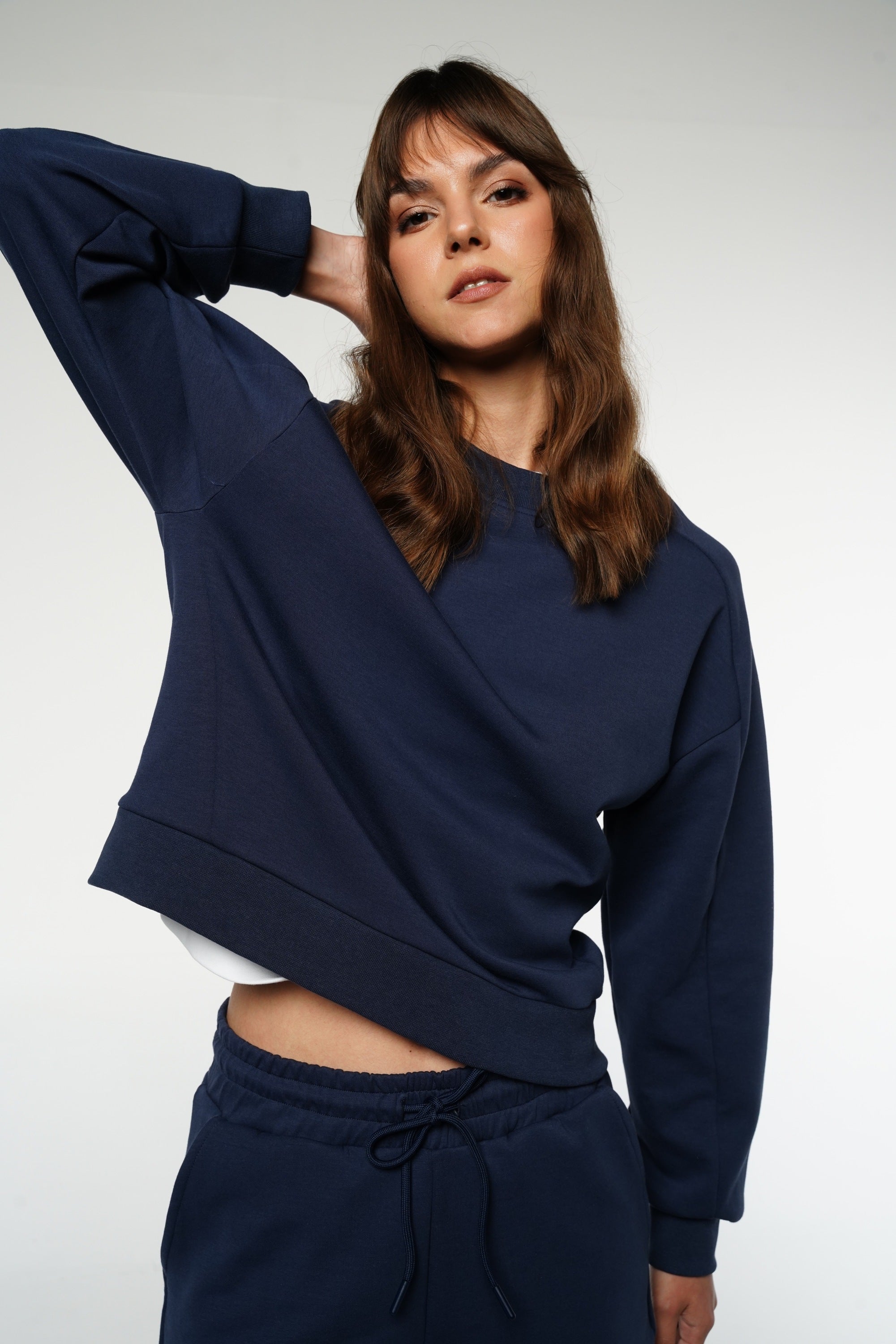 The City Sudadera corta con cuello redondo y ajuste relajado - Azul marino