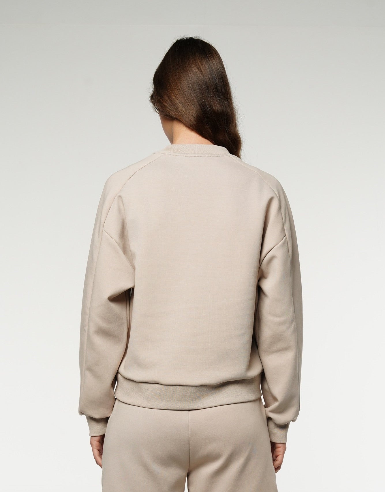 Crewneck Cropped Sweatshirt / Beige