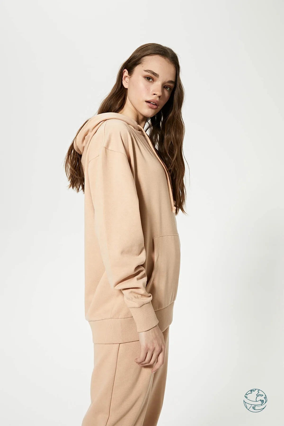 Kurzes Sweatshirt mit Rundhalsausschnitt / Beige