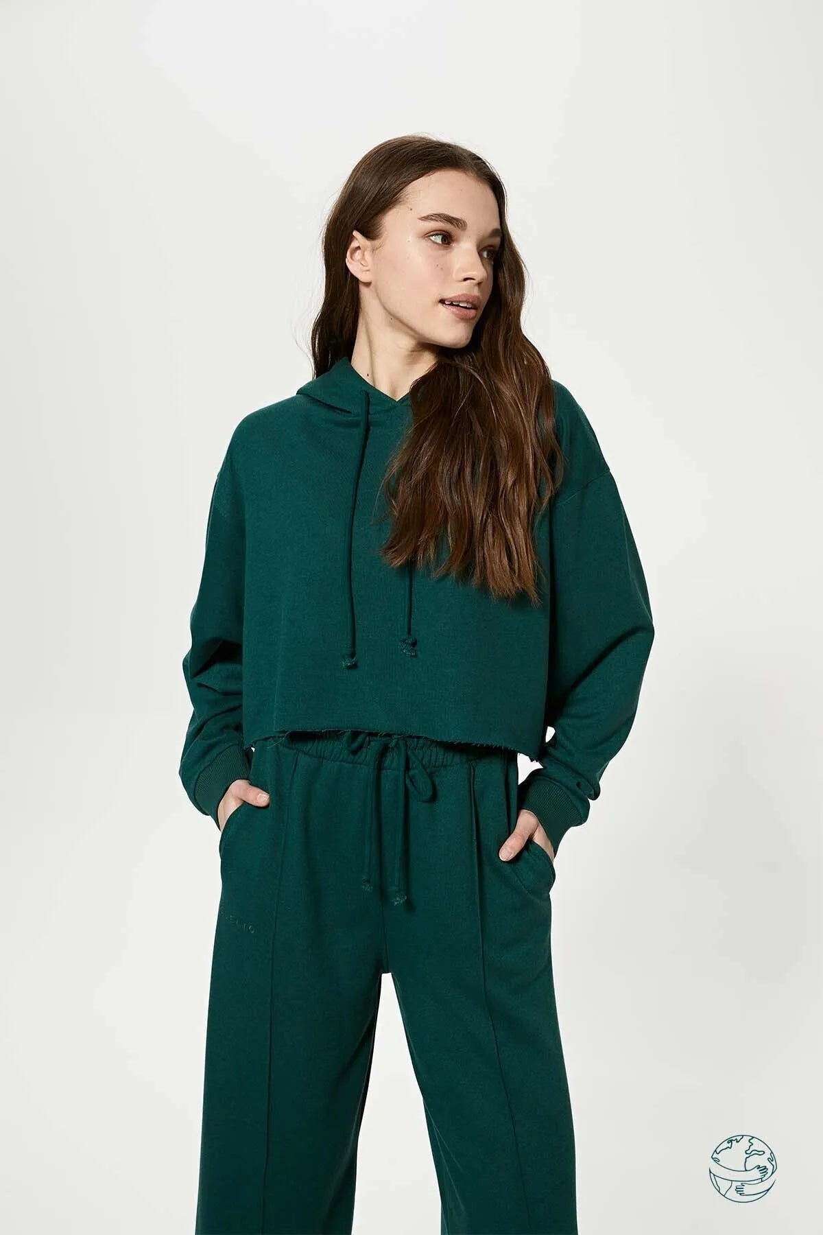 Cropped Hoodie / Forest Green