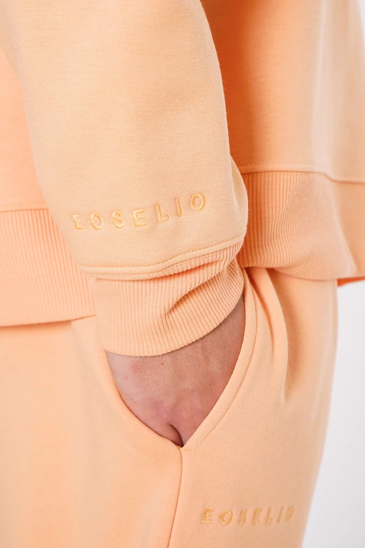 Pantalones deportivos extragrandes Luxe para mujer - Beige