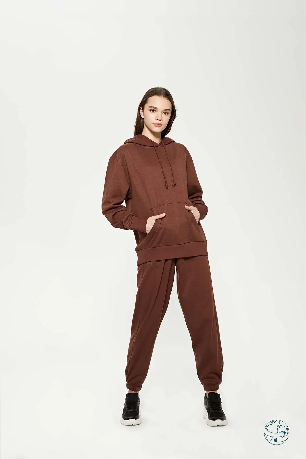 Hoodie / Mountain Brown