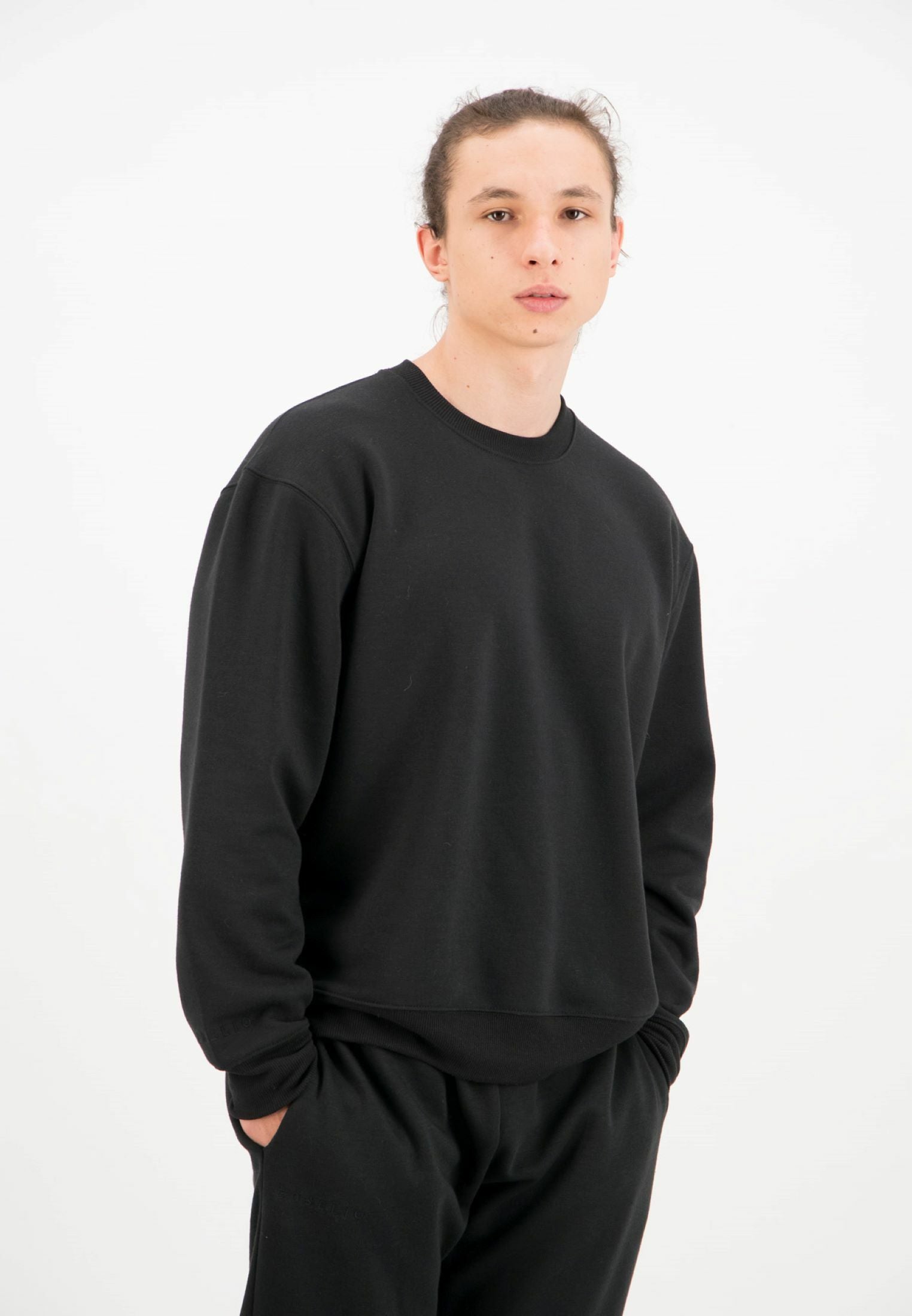 Oversized Crewneck Sweatshirt / Black