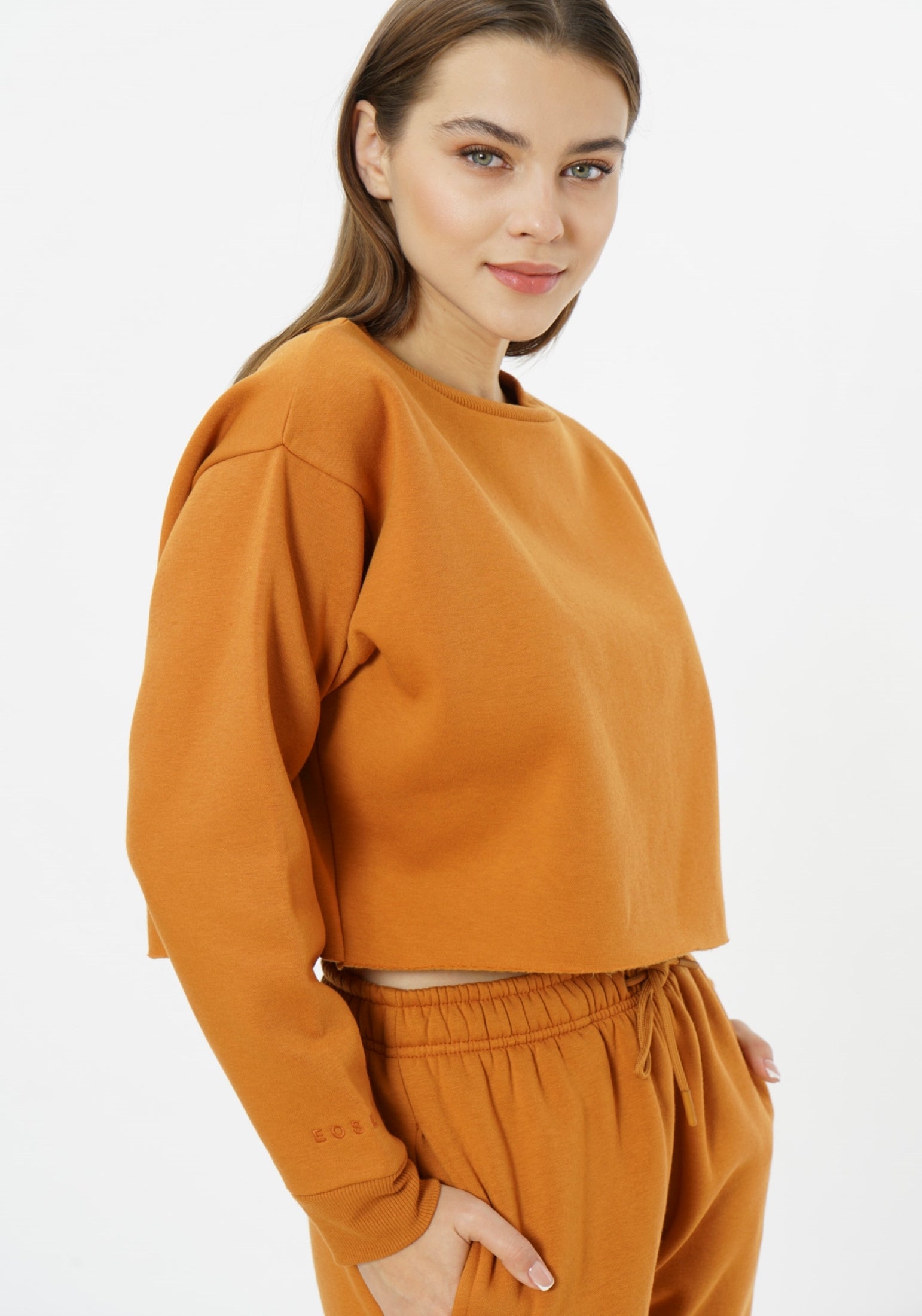 Sudadera corta con cuello redondo Elevate - Gris aireado